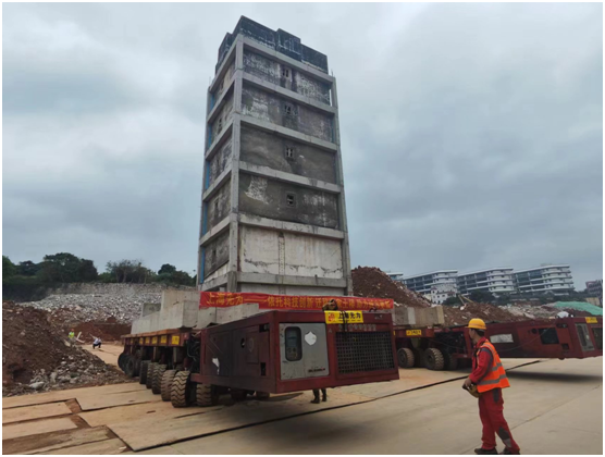 深圳市龍華區(qū)三座百年碉樓成功遷移